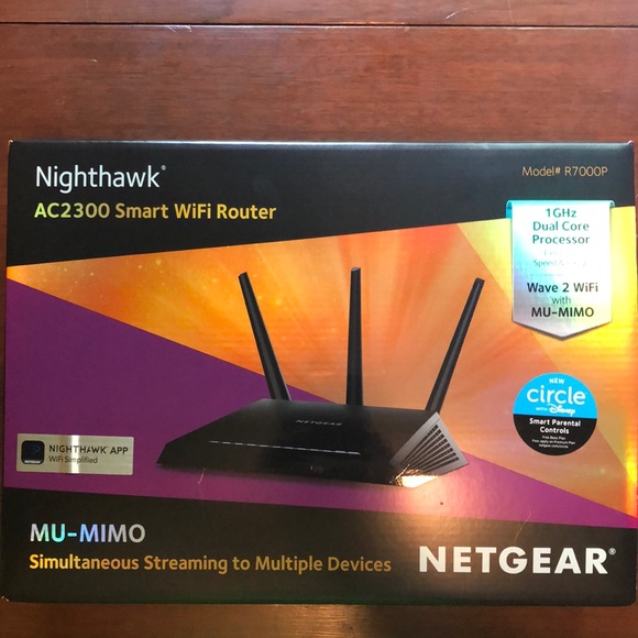 Net Gear Nighthawk Wi-Fi Router - Picture 1 of 6